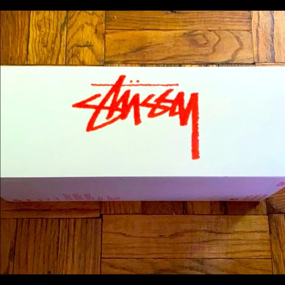 Stussy Other - NIB Stussy x Nike benassi green slides size: 12